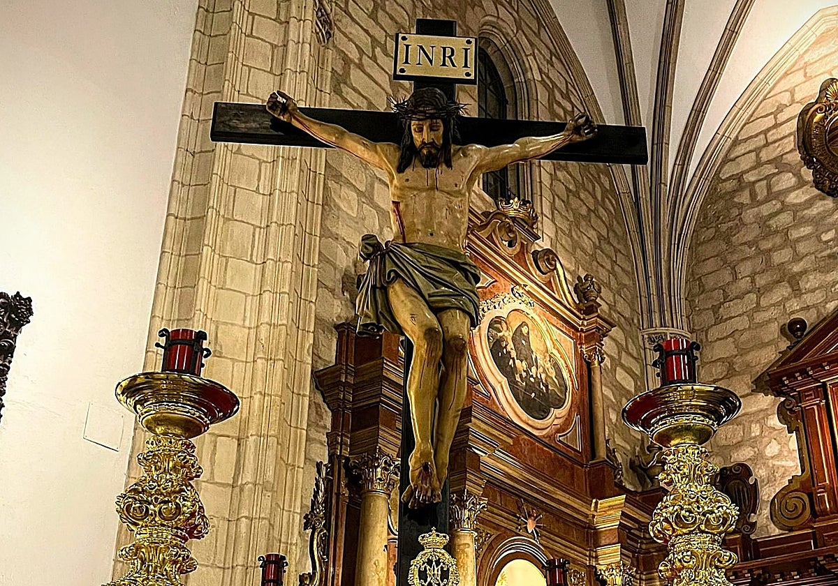 El Cristo del Silencio, en su paso, para la Magna de Lucena