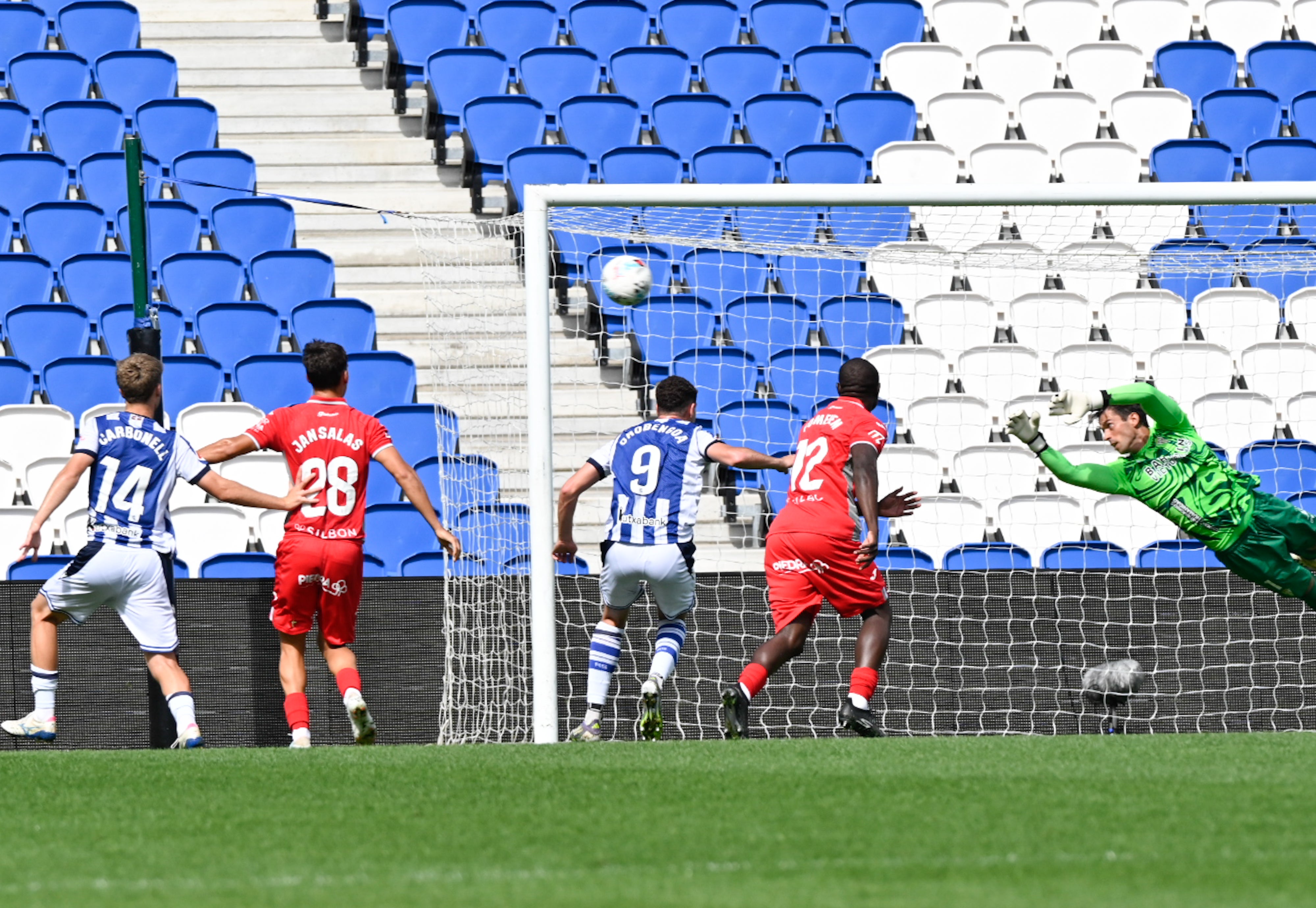 Las mejores imágenes del Real Sociedad B - Córdoba CF