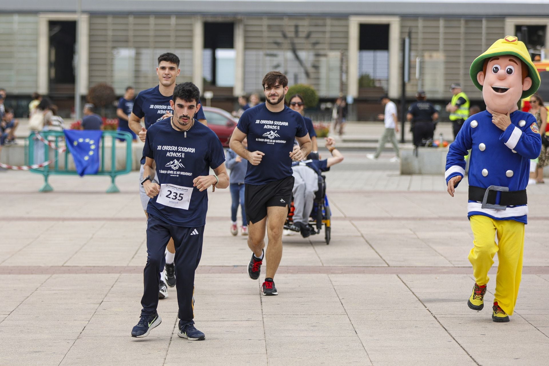 La solidaria carrera de la Asociación Cordobesa de Parálisis Cerebral, en imágenes