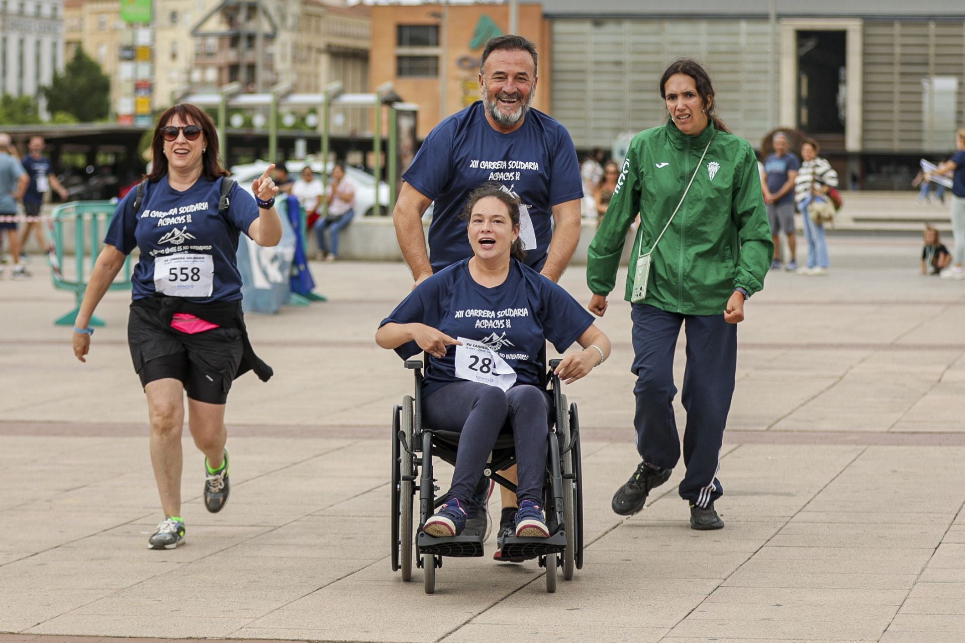 La solidaria carrera de la Asociación Cordobesa de Parálisis Cerebral, en imágenes