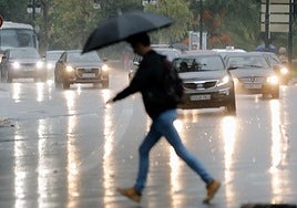 Valencia suspende todas las clases este lunes por la alerta roja por lluvias torrenciales