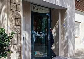 El Ayuntamiento de Madrid dicta orden de cese de actividad contra el hostal ilegal del Parque de las Avenidas