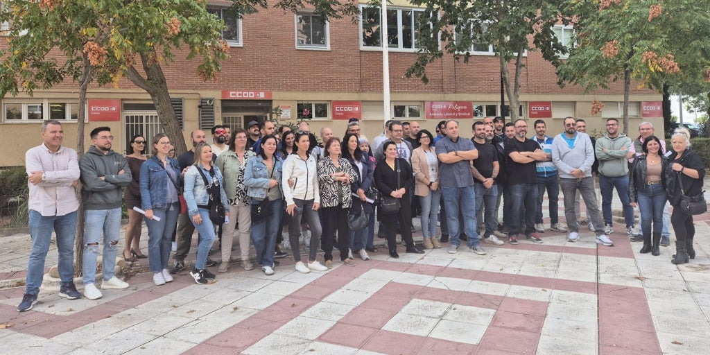 CCOO prepara un informe sobre  las deficiencias  del barrio del Polígono para los trabajadores