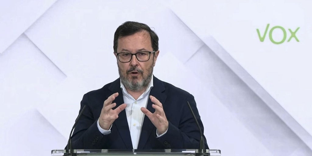 Vox denuncia el «paripé» y «estafa» del PP por intentar copiar su discurso sobre inmigración