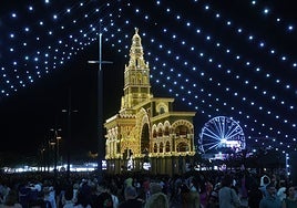 Calendario de fiestas en Córdoba 2026: fechas de Semana Santa, Cruces de Mayo, Patios y Feria