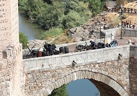 Expectación y hermetismo en el rodaje de 'The walking dead' en Toledo