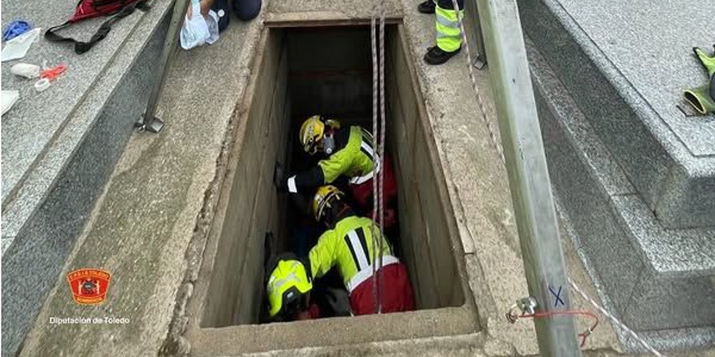 Rescatan a una mujer que se había caído al interior de una tumba en Navahermosa (Toledo)