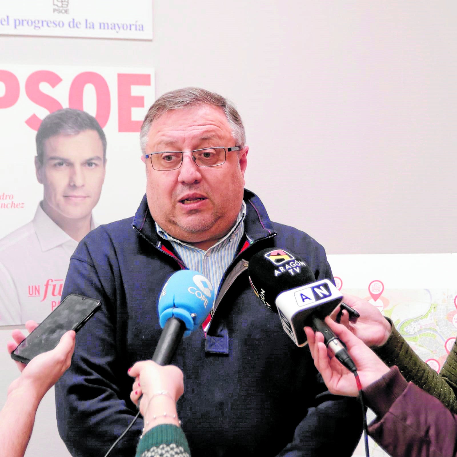 El PSOE federal cierra el expediente abierto al concejal «Alfonso de Zaragoza», que vuelve a ser portavoz adjunto