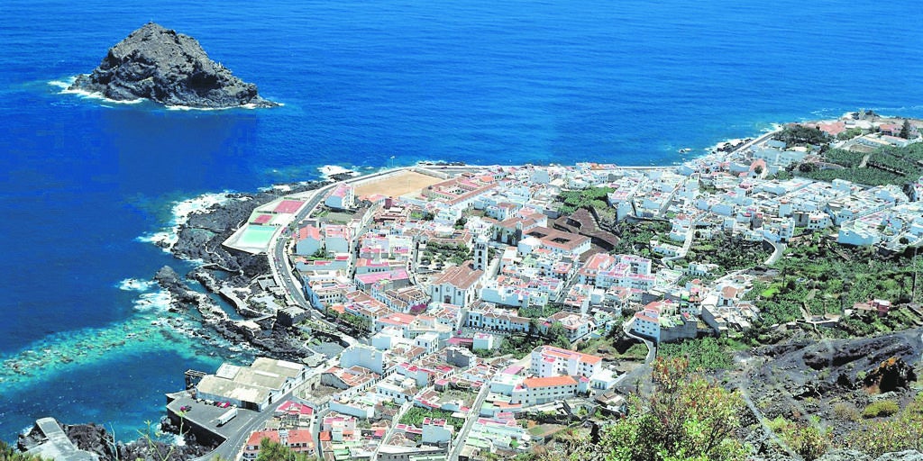 Este es el pueblo más feliz de Canarias, según un estudio: qué ver, dónde comer y cómo llegar