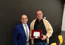 El ingeniero burgalés Ángel Urbina recibe este año el título de 'Alicantino de Adopción'