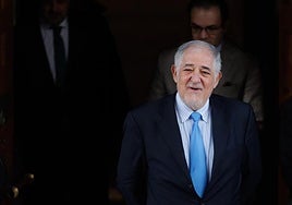 Conde-Pumpido estalla contra las críticas: «Se ha generalizado la idea de que hay barra libre para descalificar al TC»