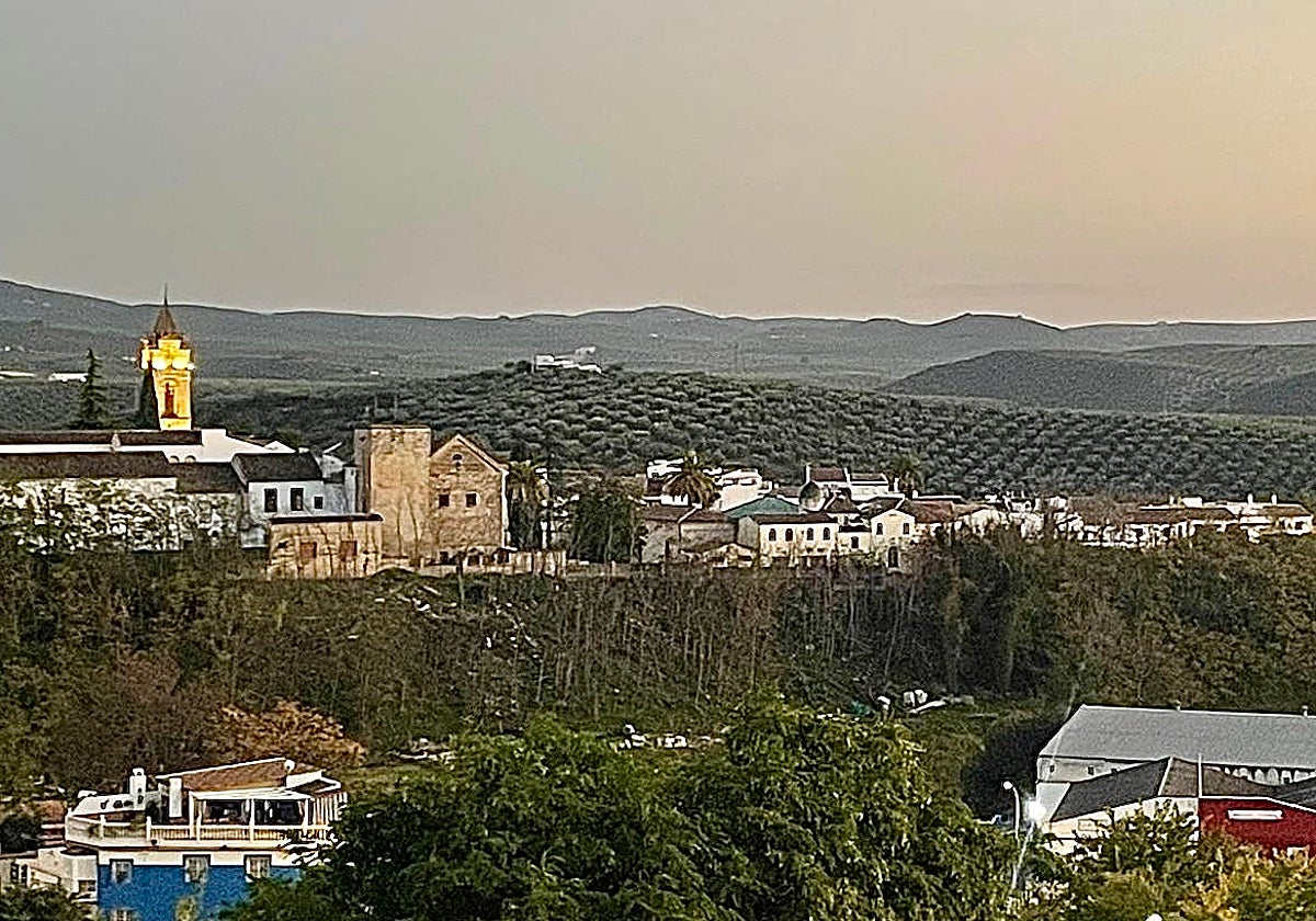 Vista panorámica del barrio de la Villa en Cabra