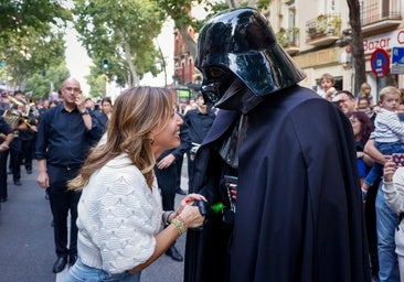 La sustitución de puntos violeta por 'espacios seguros unisex' en el Pilar enzarza a la ministra Redondo con la alcaldesa
