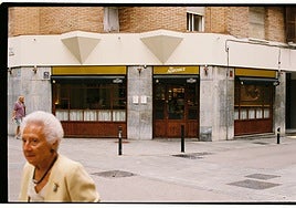 Sr. Antúnez, un clásico de Gràcia reinventado como bistró de tapas gastronómicas