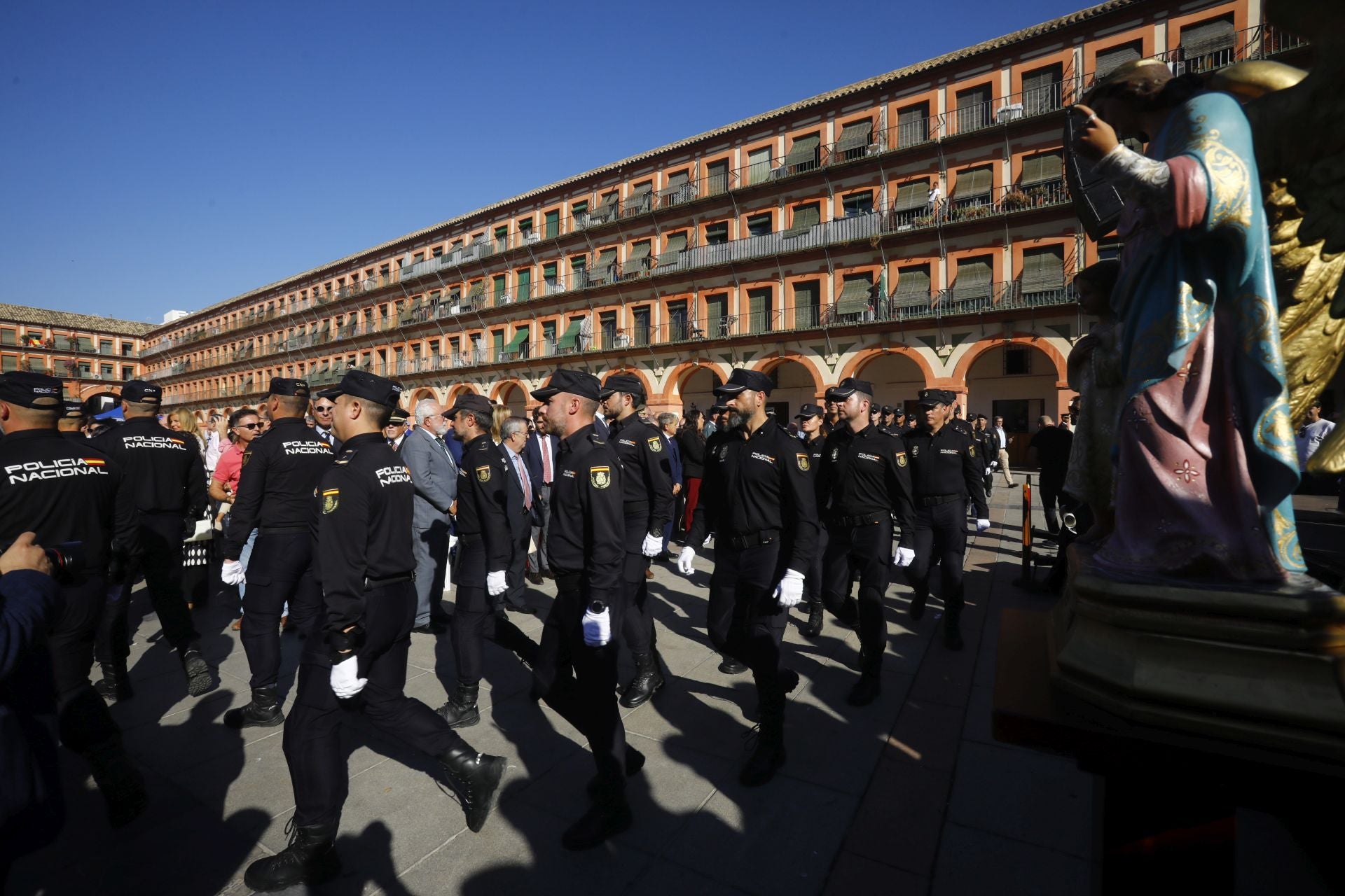El acto de la Policía Nacional en el Día de los Ángeles Custodios, en imágenes