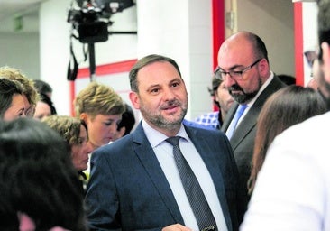 El PSOE insiste en que no hay financiación ilegal, pero reconoce pagos en efectivo a Ábalos
