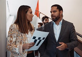 Garriga (Vox) tilda a Sánchez de «mayor enemigo de las mujeres» tras la propuesta de blindar el aborto en la Constitución