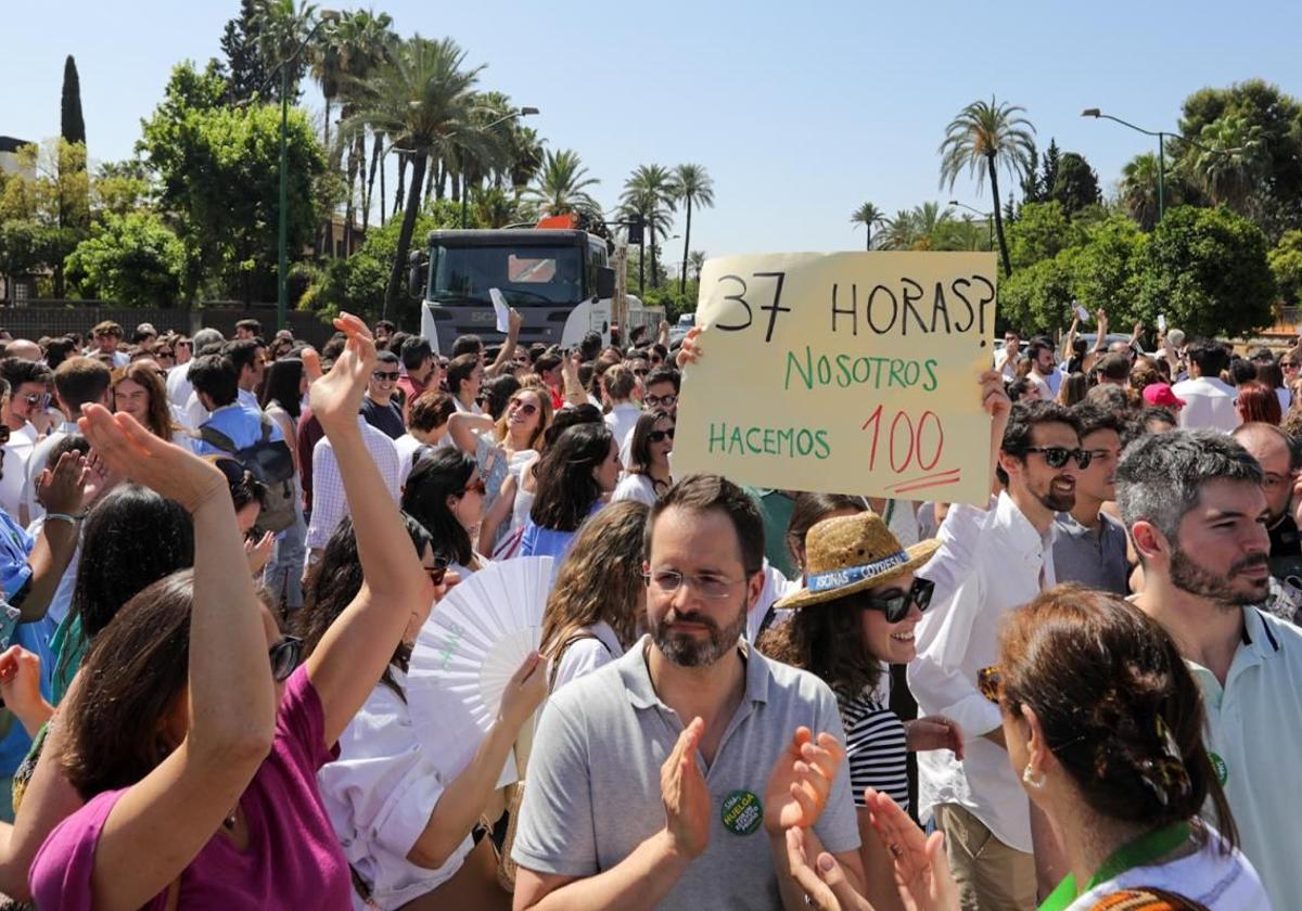 Estos son los servicios mínimos en Andalucía de la huelga de médicos de este viernes