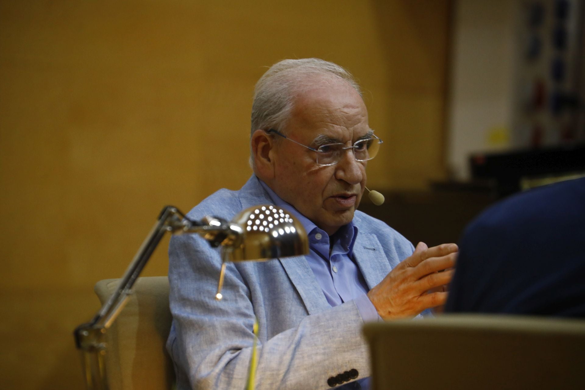 Las mejores imágenes de Alfonso Guerra en Cosmopoética