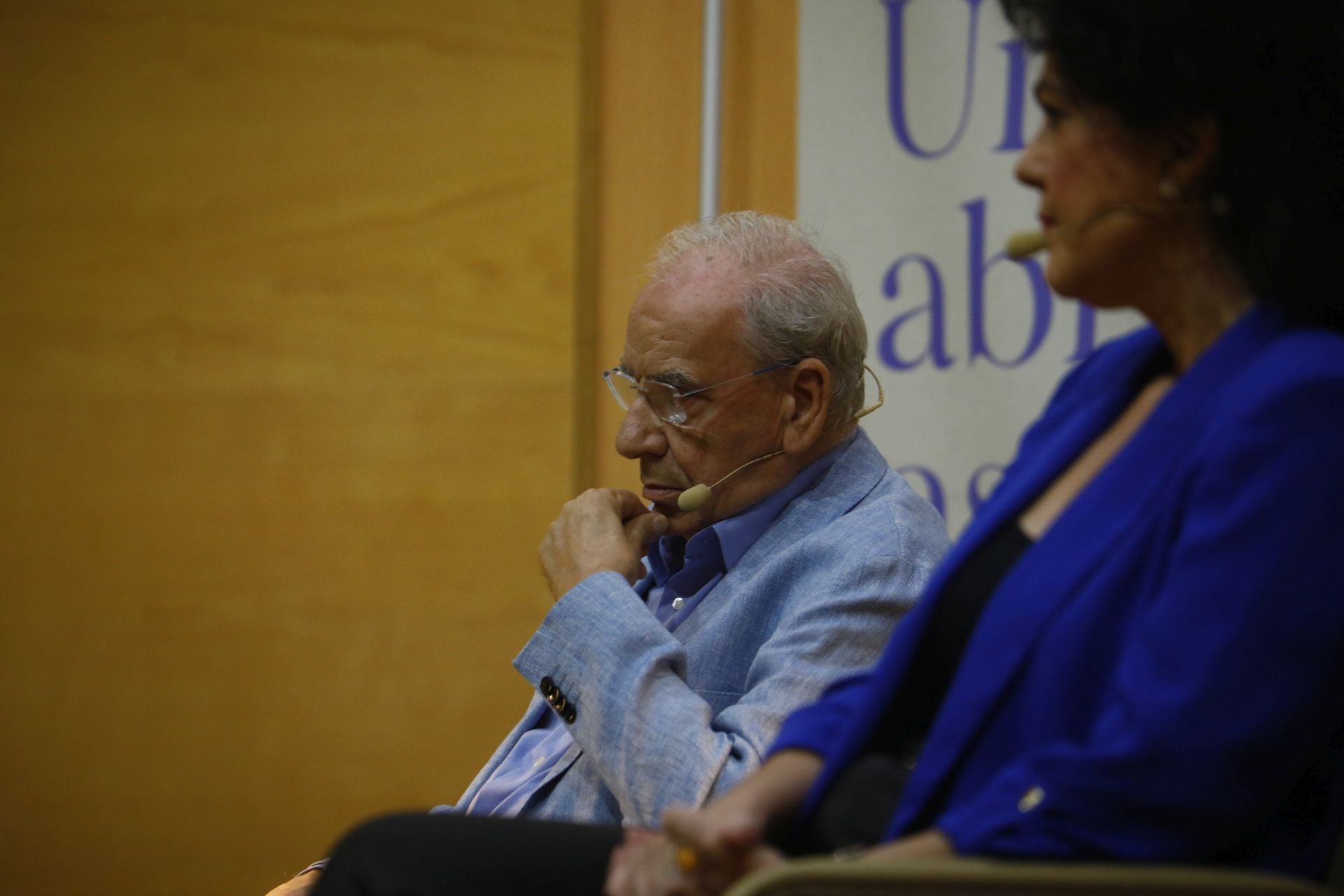 Las mejores imágenes de Alfonso Guerra en Cosmopoética