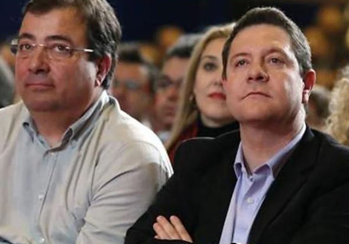 Fernández Vara junto a Page en un acto de partido hace años