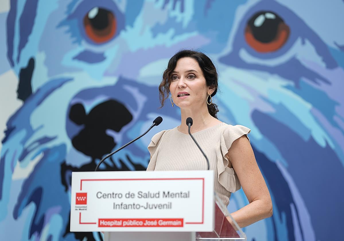 Ayuso visita el nuevo centro de Salud Mental Infanto-Juvenil del Hospital público Universitario José Germain, en Leganés