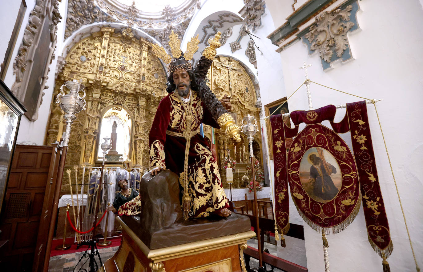Las cofradías de la provincia esperan el Vía Crucis Magno en Córdoba, en imágenes