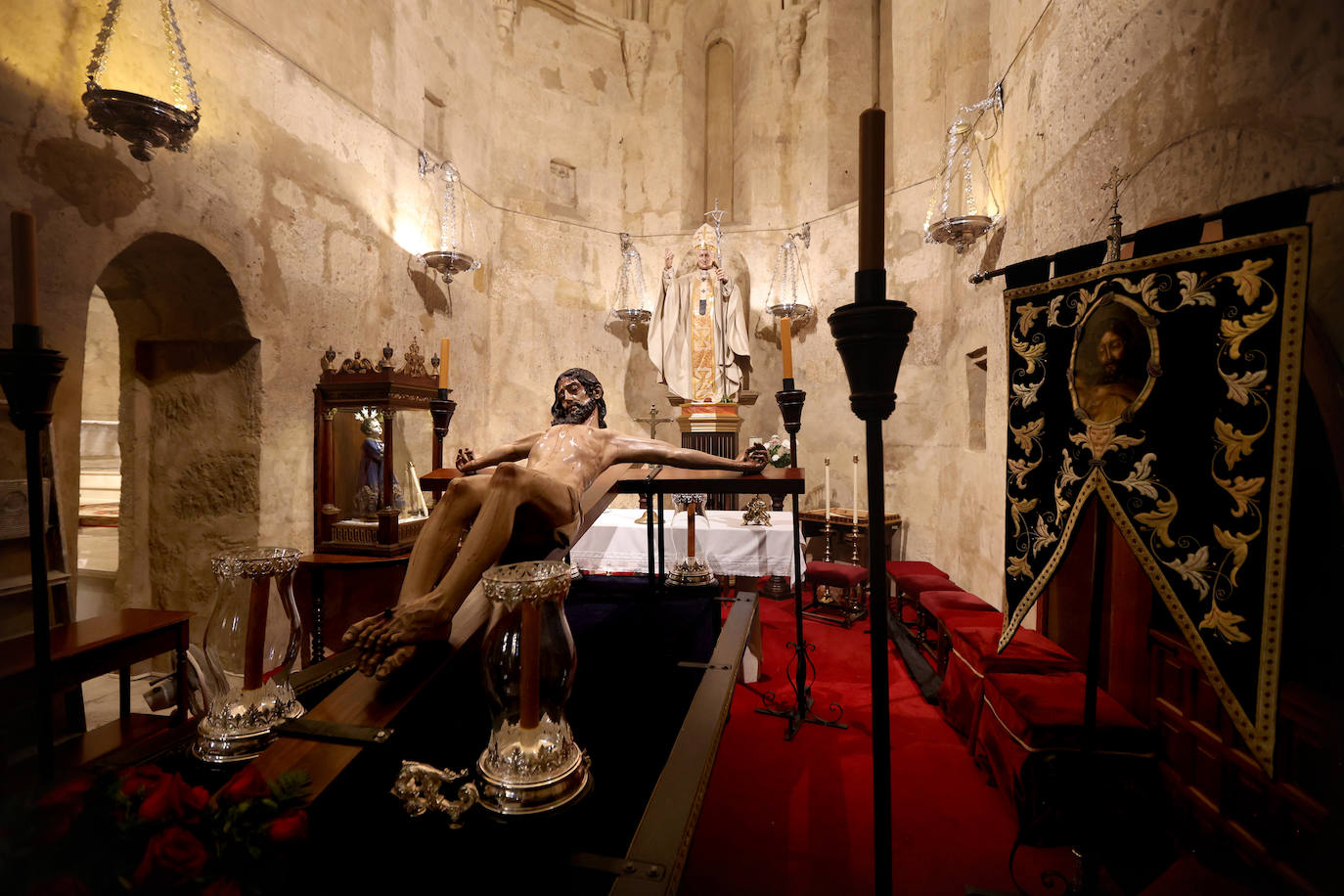 Las cofradías de la provincia esperan el Vía Crucis Magno en Córdoba, en imágenes