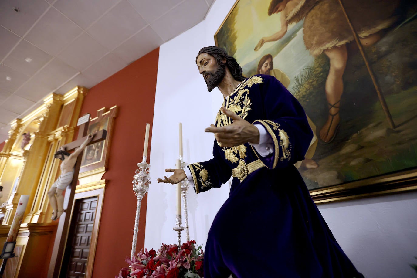 Las cofradías de la provincia esperan el Vía Crucis Magno en Córdoba, en imágenes