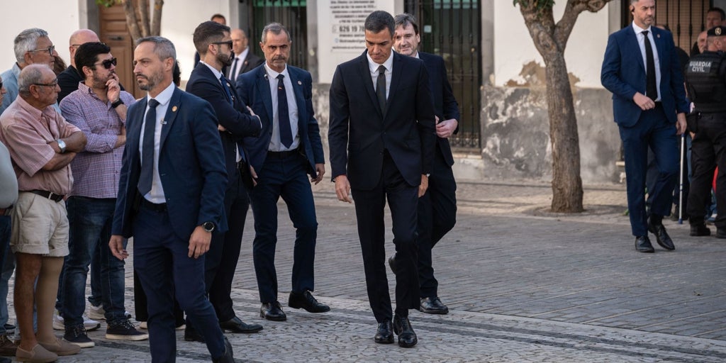 Sánchez activa la agenda ideológica: recuperará a Franco tras Gaza y el aborto