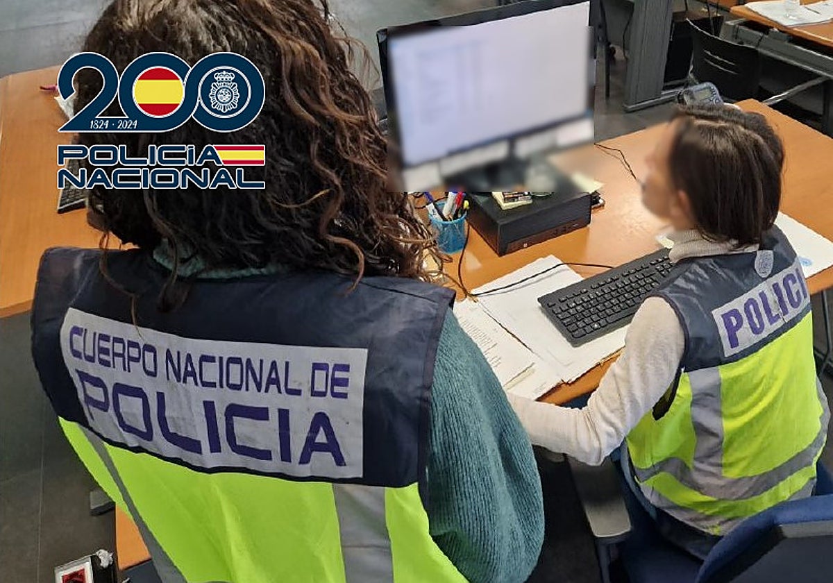 Imagen de dos investigadoras de la Policía Nacional