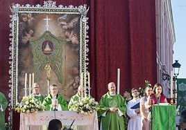 Pilas prepara su peregrinación extraordinaria tras el Pontifical del 375 aniversario de la estampa del Simpecado