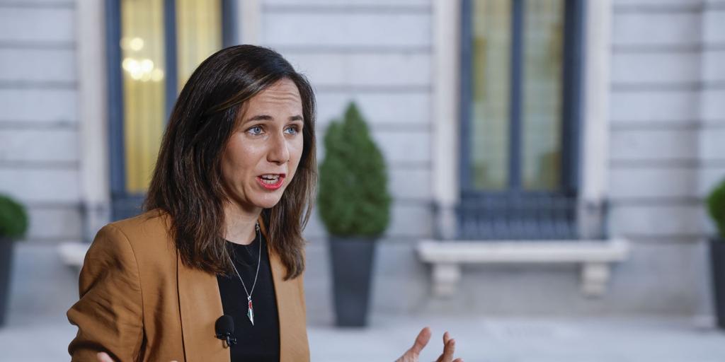 Podemos claudica y salvará el «embargo 'fake'» de Sánchez a Israel