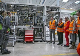 El Perte del vehículo eléctrico inyecta casi 16 millones en dos empresas de Guadalajara y Puertollano