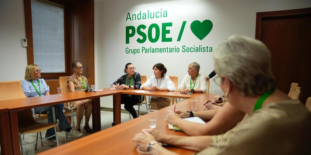 Salud, en la etapa de María Jesús Montero, agradeció a la asociación Amama su ayuda para el protocolo del cribado de cáncer de mama bajo sospecha