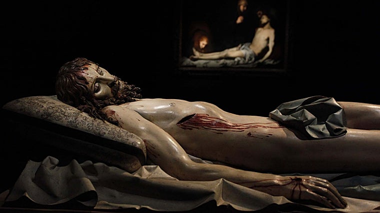 Cristo Yacente de Gregorio Fernández, ahora en el Museo Nacional de Escultura de Valladolid, que estuvo en la urna
