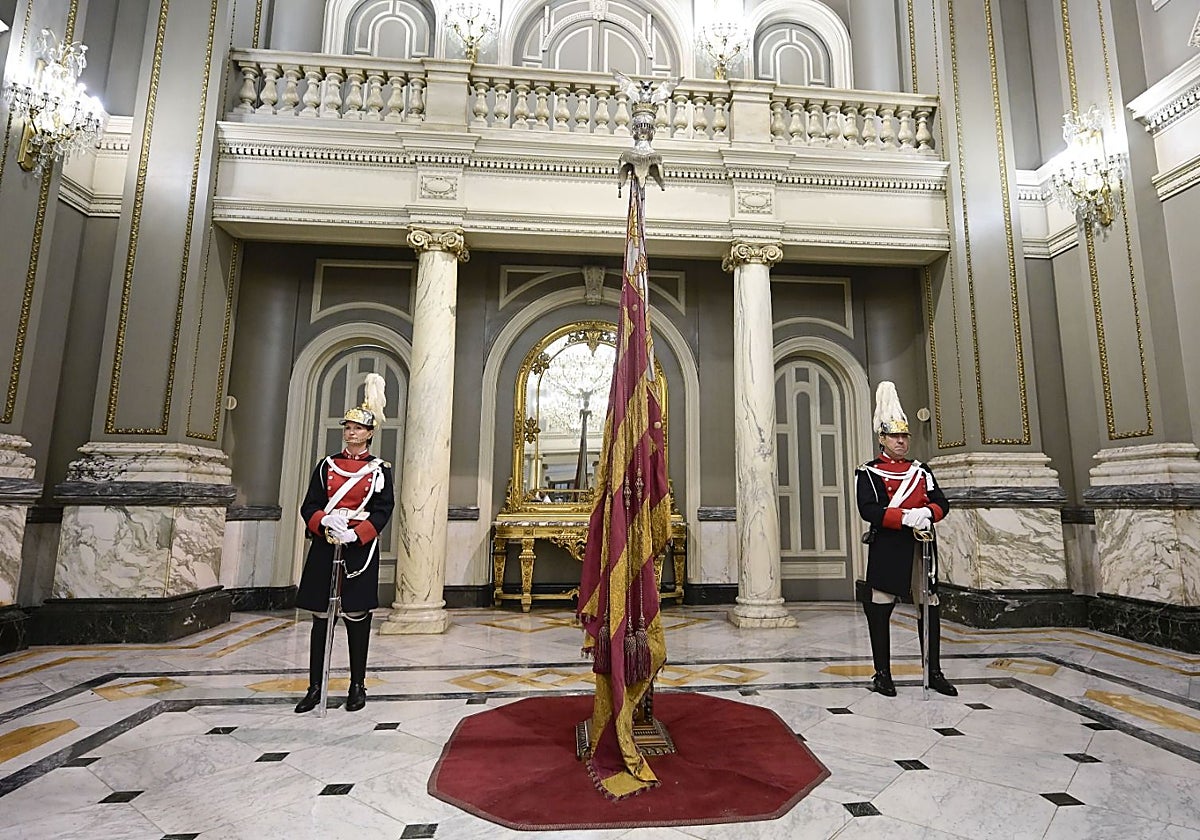 Imagen de la Reial Senyera expuesta este miércoles en el Ayuntamiento de Valencia