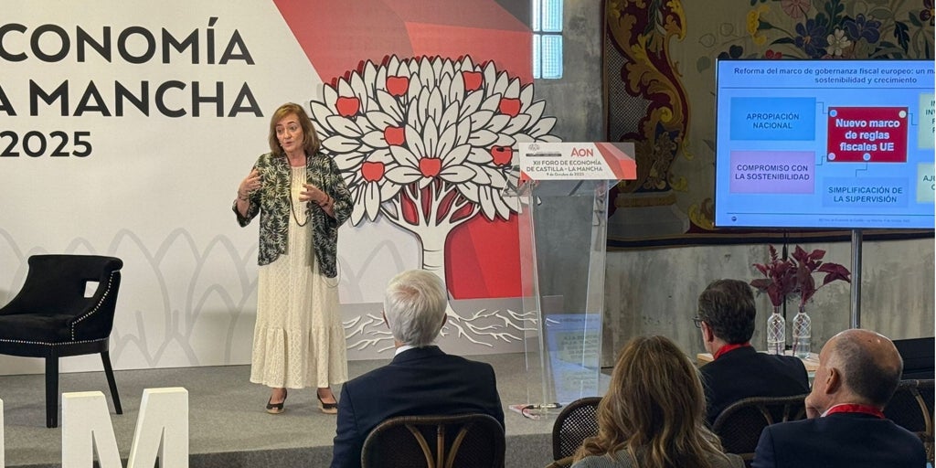 Cristina Herrero (AIReF) advierte en un foro empresarial que sin presupuestos estatales «el supervisor fiscal se desvirtúa»