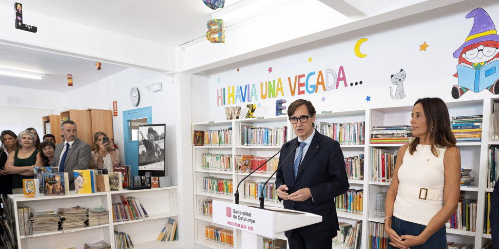 El PSC acusa de «politizar» y «judicializar» las aulas a los padres que piden bilingüismo en las escuelas
