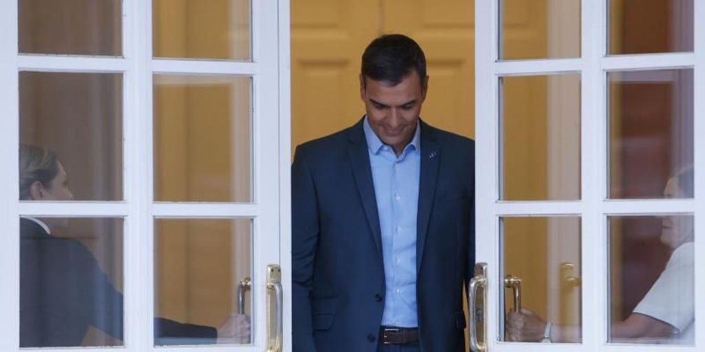 Detenidos dos hackers menores de edad que difundieron datos personales de Sánchez, ministros y altos cargos del CNI
