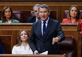 Feijóo responsabiliza a Sánchez y asegura que España no será expulsada de la OTAN: «Él saldrá de la Moncloa»