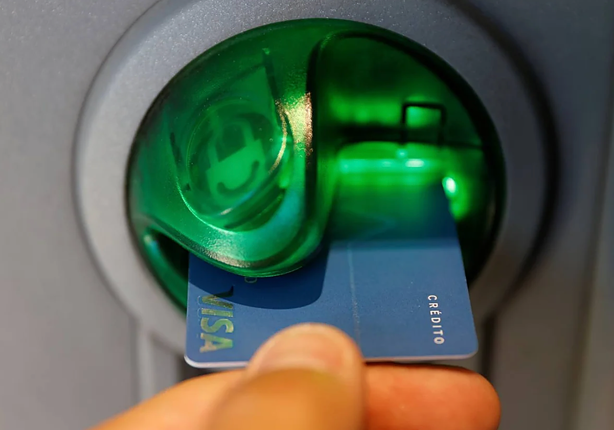 El ahorro bancario por habitante en Andalucía es muy inferior a la media nacional