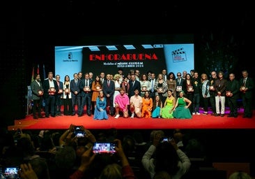 Page defiende la cultura frente a la censura y los recortes: «La incultura es la peor esclavitud»