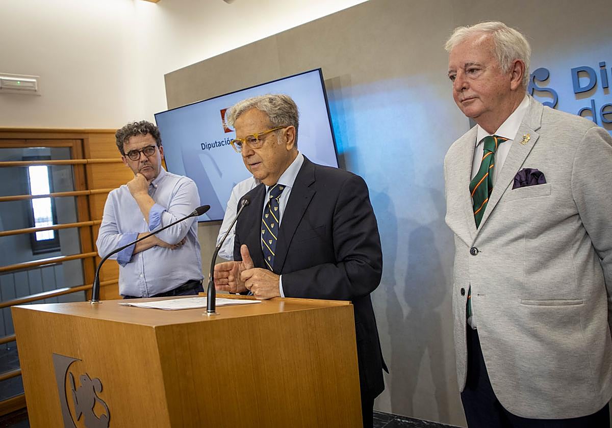 El presidente de la Diputación, este viernes en la presentación de las ayudas al marco Montilla-Moriles