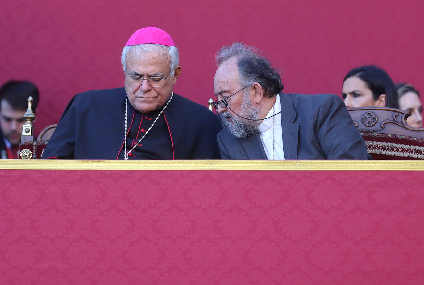 Las mejores imágenes del Vía Crucis Magno de Córdoba