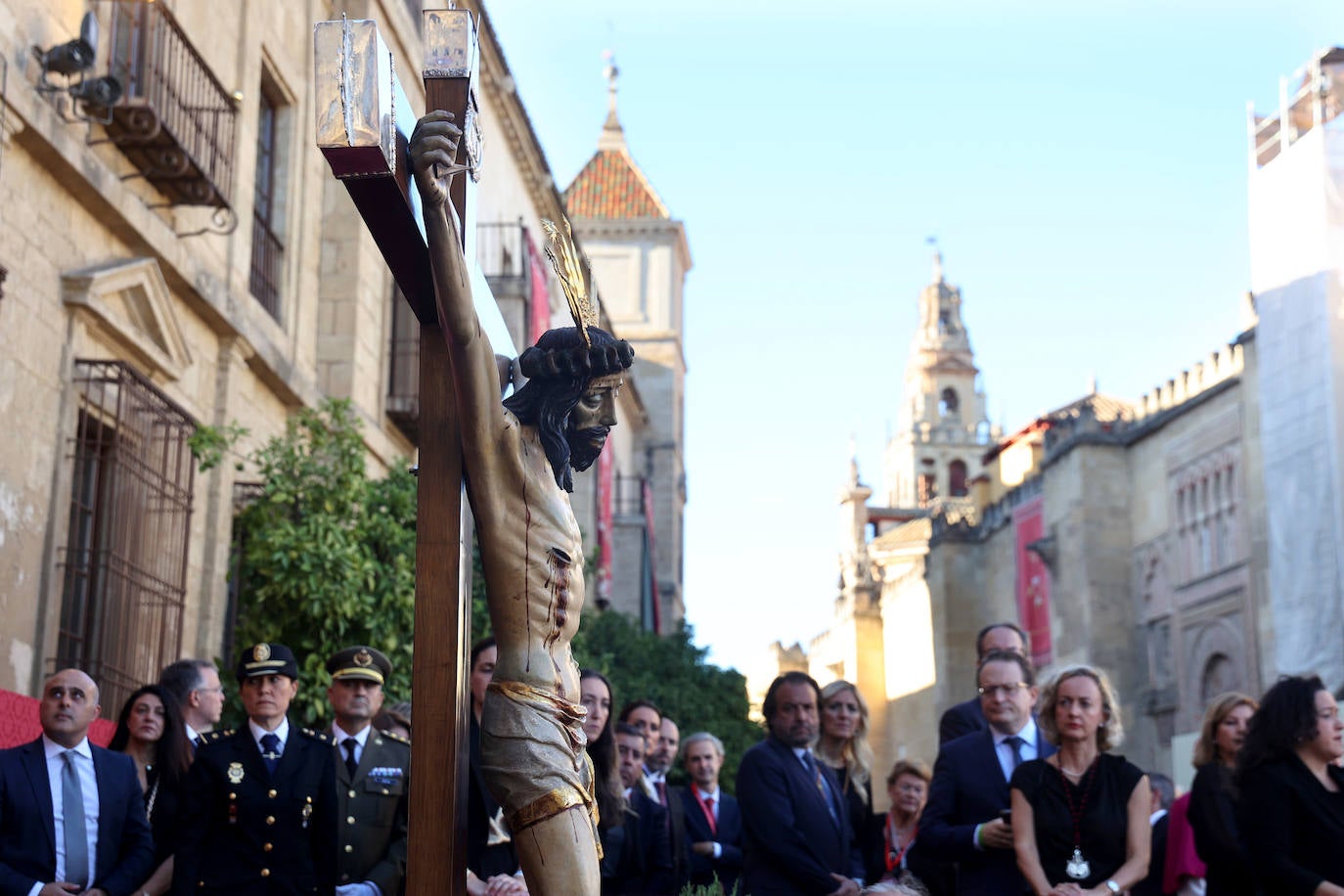 Las mejores imágenes del Vía Crucis Magno de Córdoba