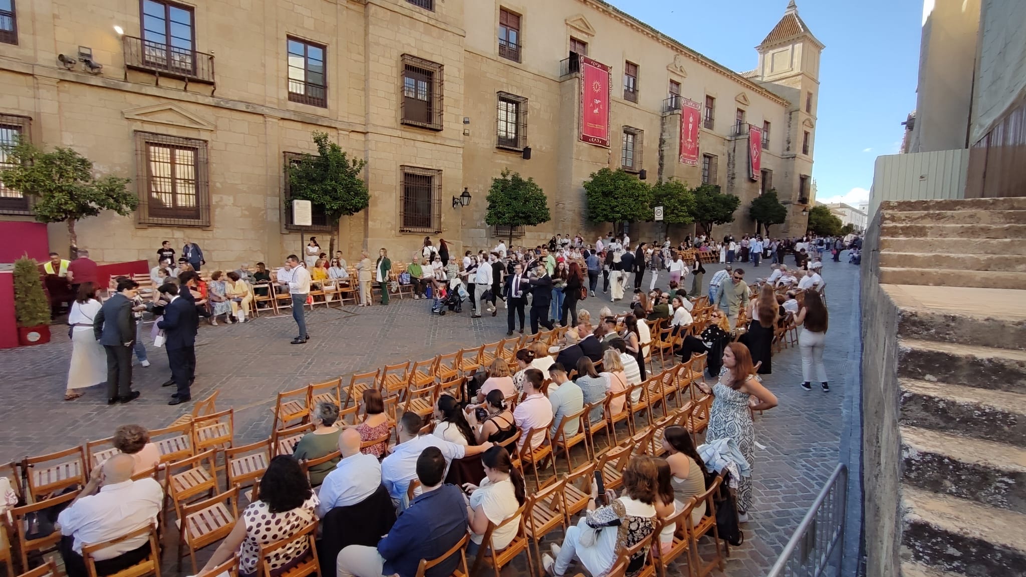 El inicio del Vía Crucis Magno de Córdoba, en imágenes