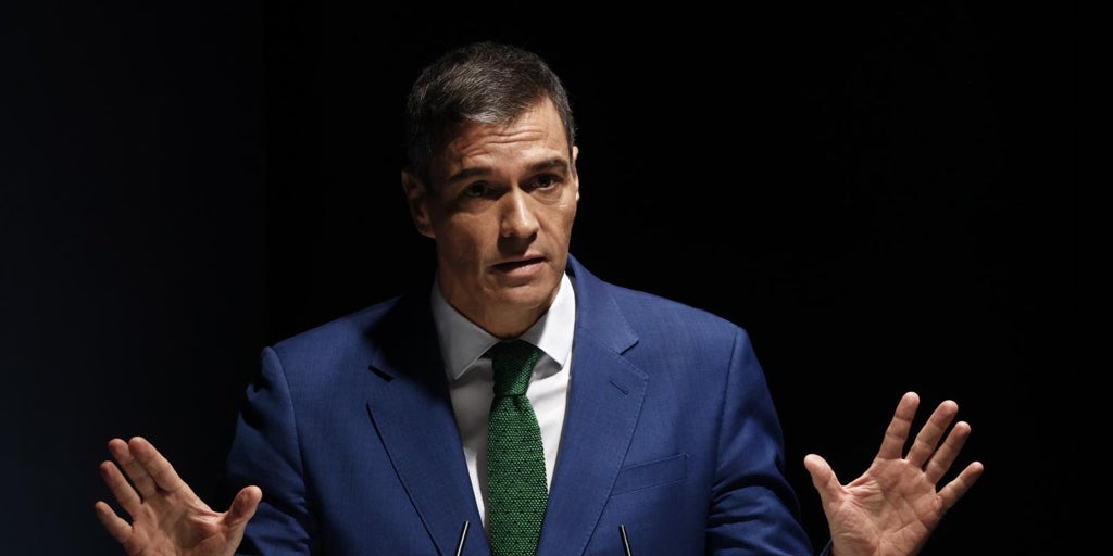 Dos fiscales del Tribunal Supremo respaldan a un senador del PP contra la censura de Sánchez