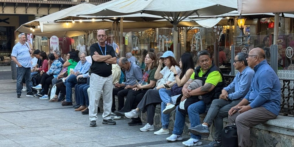 Toledo desbordado por el Pilar: calles llenas, hoteles al límite y restaurantes hasta la bandera
