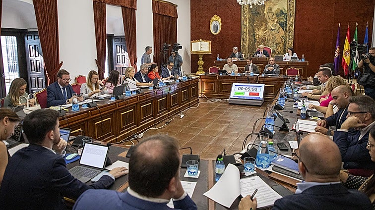 La Diputación de Córdoba destina 497.800 euros para los planes municipales contra el virus del Nilo